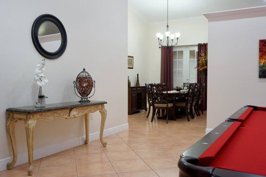 New Luxury Vacation Dream Rental- Sleeps 15! Маямі Екстер'єр фото