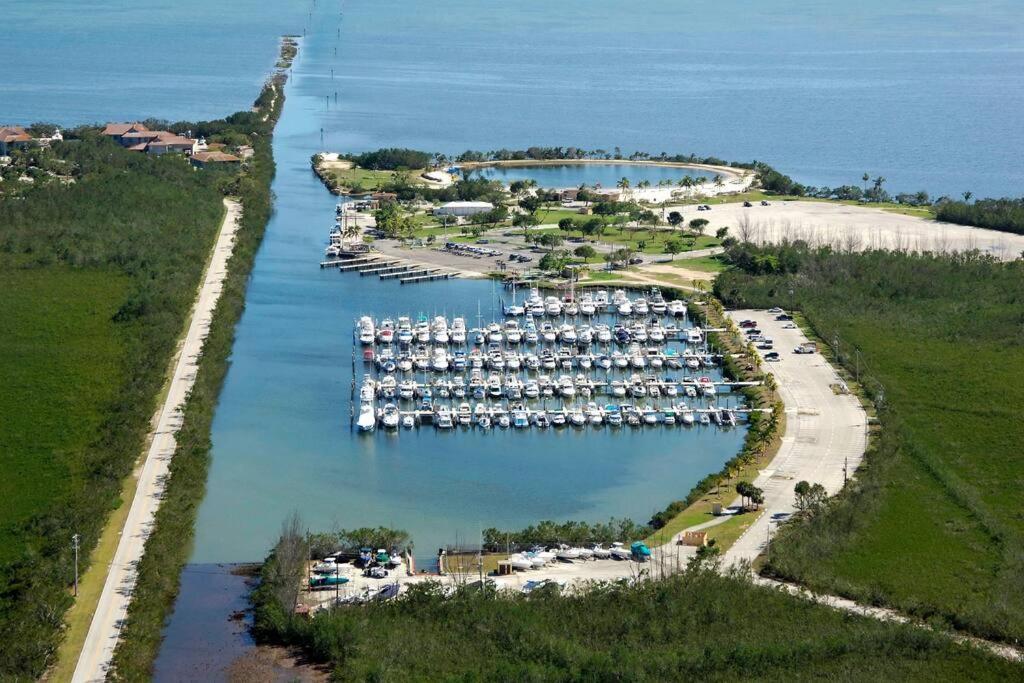 New Luxury Vacation Dream Rental- Sleeps 15! Маямі Екстер'єр фото