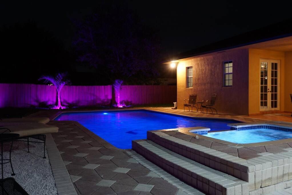 New Luxury Vacation Dream Rental- Sleeps 15! Маямі Екстер'єр фото